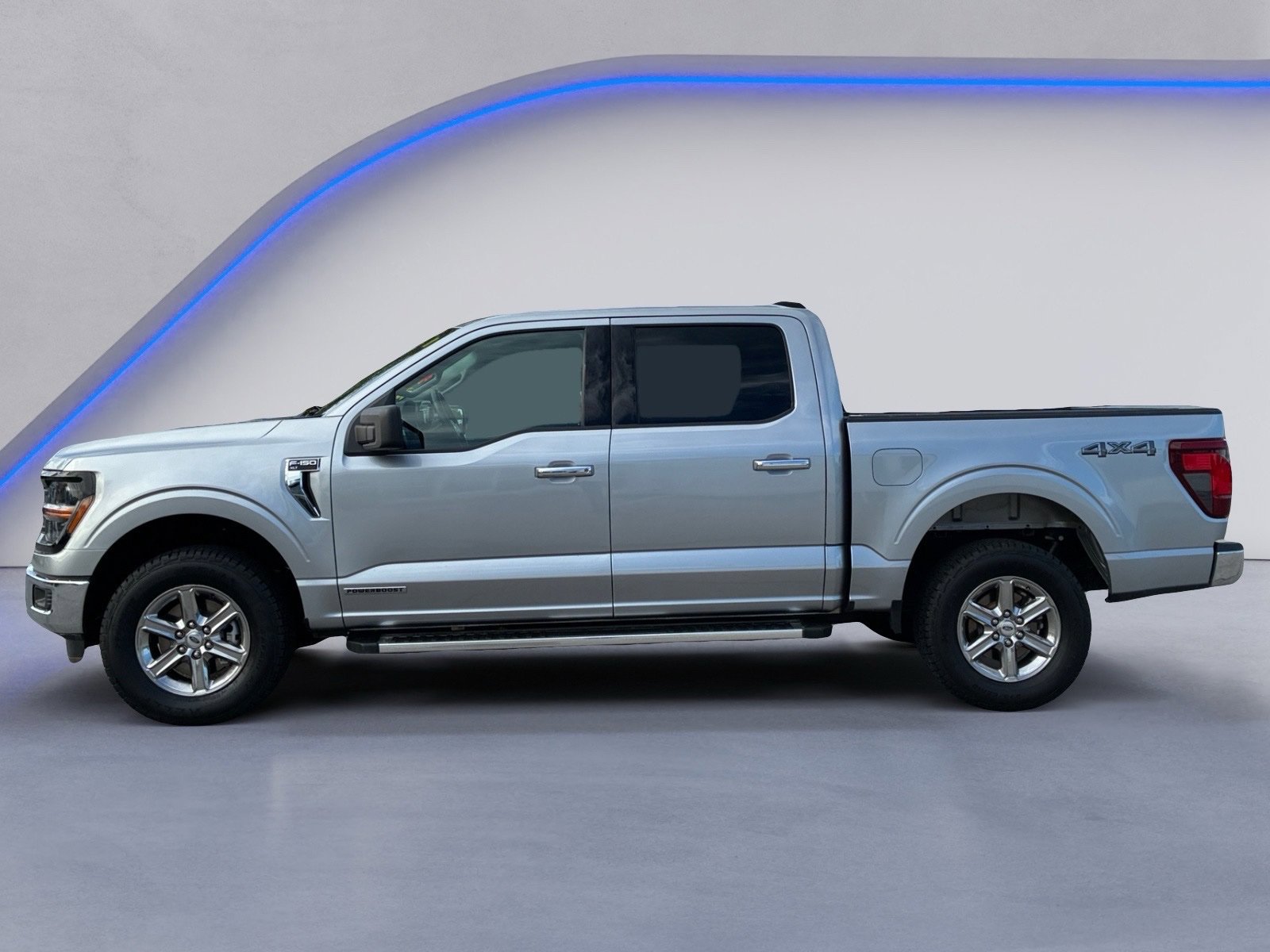 Used 2025 Ford F150 XLT w/ Equipment Group 301A Standard AWD/4WD image 8