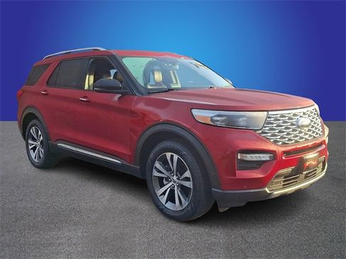 Used 2020 Ford Explorer Platinum w/ Premium Technology Package image 3