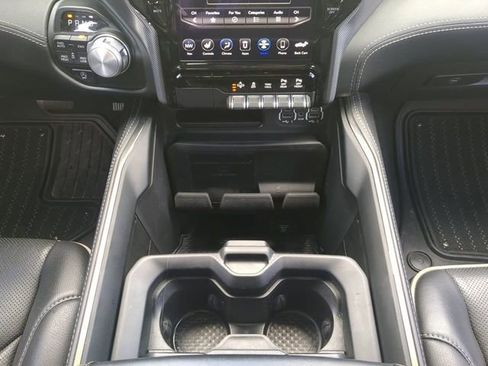 Used 2021 RAM 1500 Limited w/ Night Edition image 21