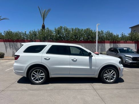 Used 2023 Dodge Durango GT AWD/4WD image 2