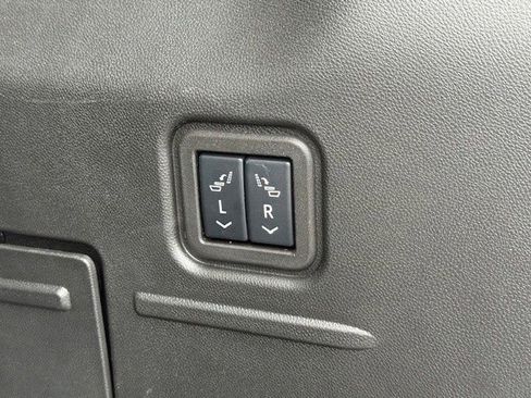 New 2026 GMC Hummer EV SUV image 41