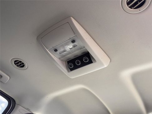 Used 2007 Chevrolet Tahoe Commercial image 26