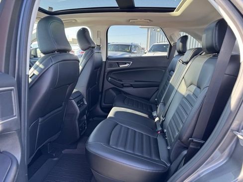Used 2023 Ford Edge SEL w/ Convenience Package image 31