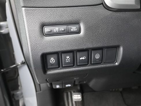 Used 2023 Nissan Murano SL w/ SL Moonroof Package AWD/4WD image 22
