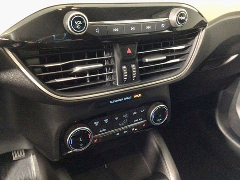 Used 2022 Ford Escape SEL w/ Technology Package image 25