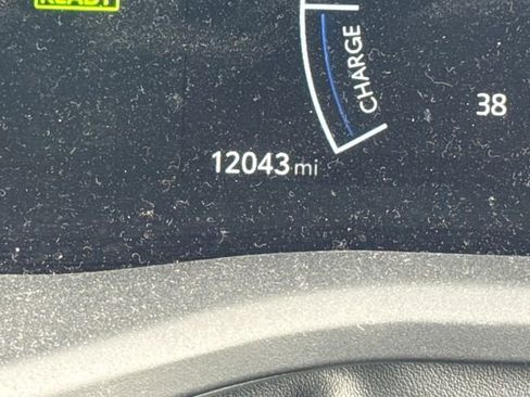 Used 2025 Toyota Camry LE image 25