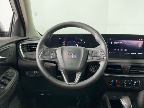 Used 2025 Buick Encore GX Preferred w/ Comfort Package image 21