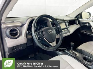 Used 2017 Toyota RAV4 XLE FWD video 3