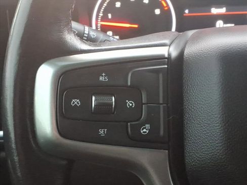 Used 2022 Chevrolet Silverado 2500 LT w/ Convenience Package image 12