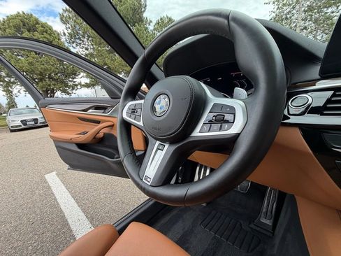 Used 2020 BMW 540i xDrive w/ M Sport Package image 33