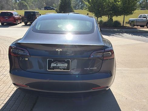 Used 2022 Tesla Model 3 Performance AWD/4WD image 9