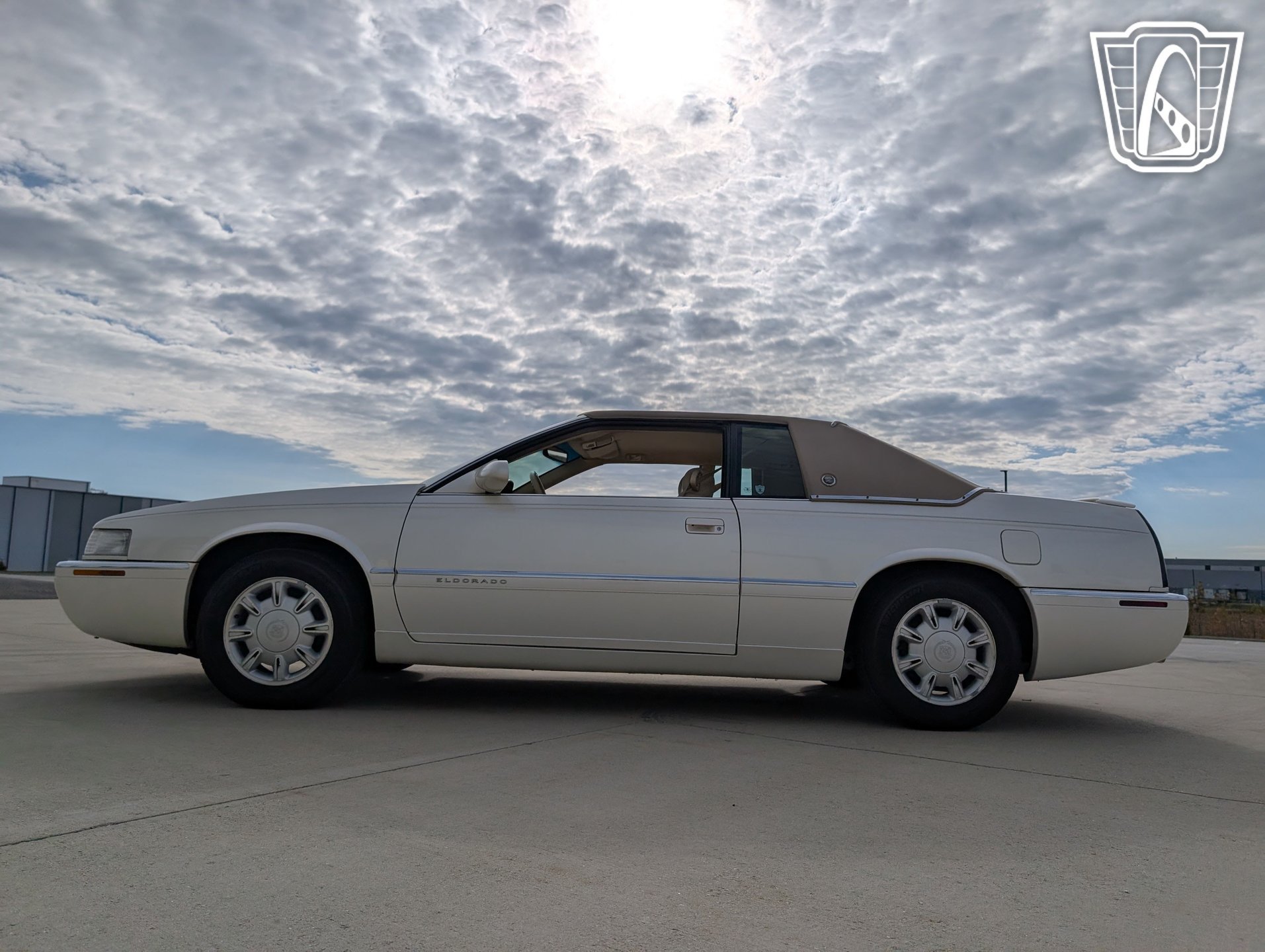Used 1995 Cadillac Eldorado FWD image 7