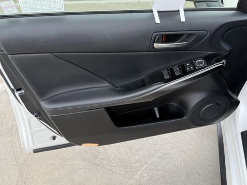 Certified 2021 Lexus IS 300 300 w/ Accessory Package image 17