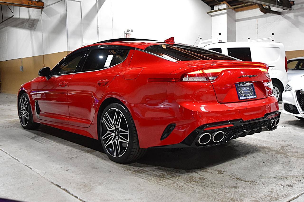 Used 2022 Kia Stinger GT1 AWD/4WD image 9