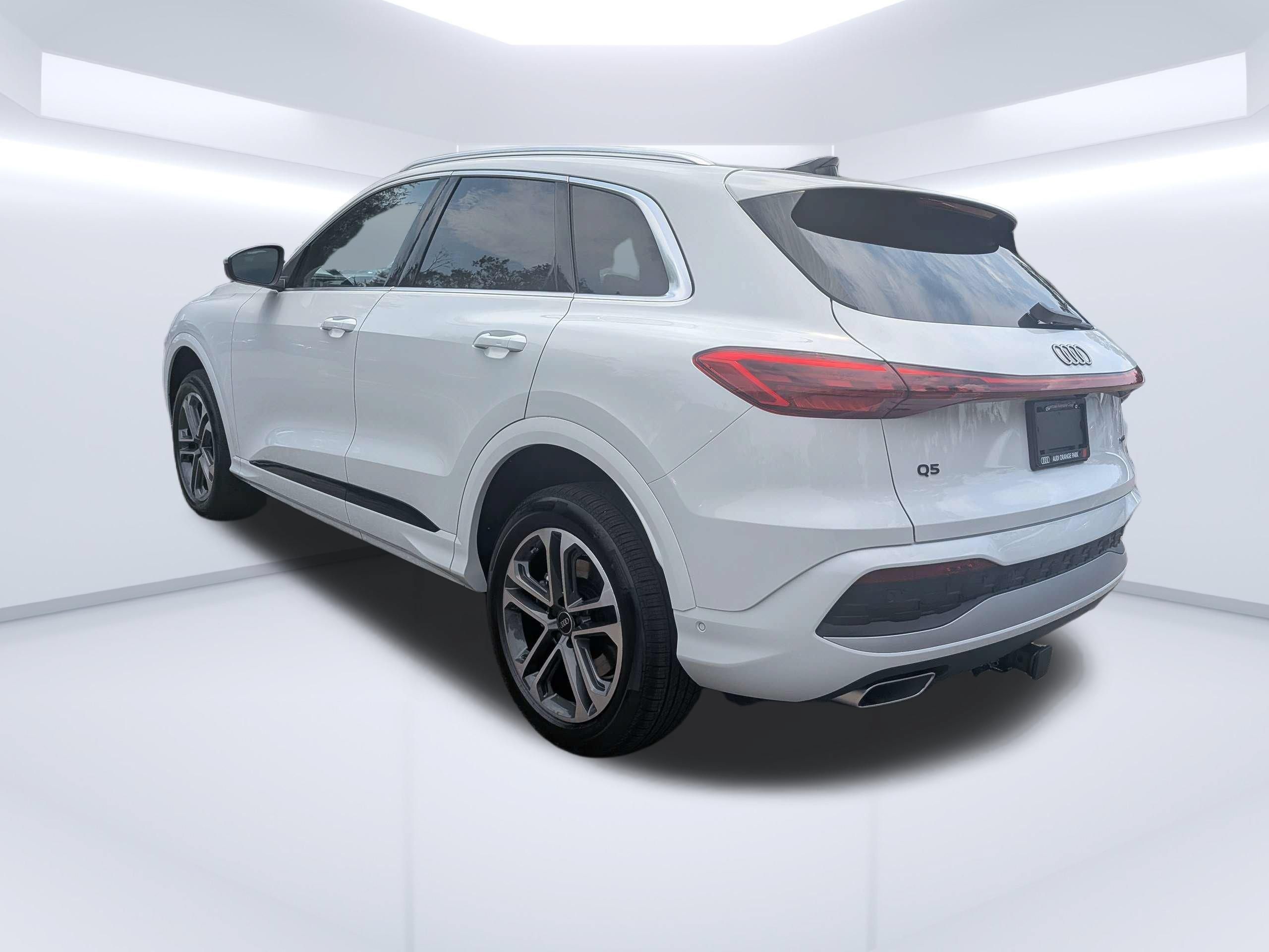 New 2026 Audi Q5 Premium Plus AWD/4WD image 5