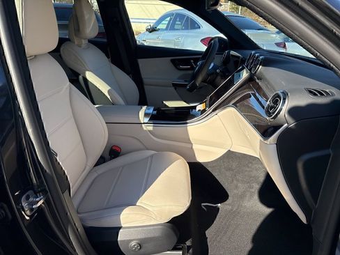 Certified 2026 Mercedes-Benz GLC 300 4MATIC image 13