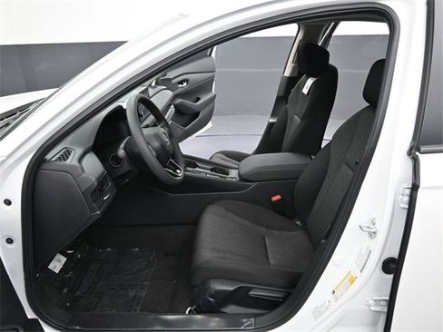 New 2025 Honda Accord LX image 3