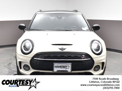 Used 2022 MINI Cooper Clubman S w/ Premium Package image 2