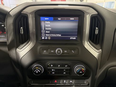 Used 2020 Chevrolet Silverado 1500 W/T image 25