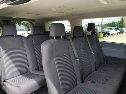 Used 2018 Ford Transit 150 XL RWD image 13