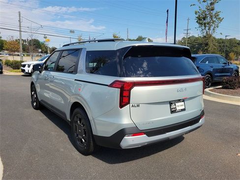 New 2026 Kia Carnival EX image 6