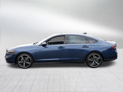 Used 2026 Honda Accord SE image 4