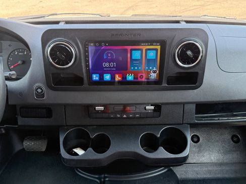 Used 2023 Mercedes-Benz Sprinter 2500 image 14