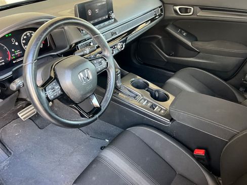 Used 2024 Honda Civic Sport image 9
