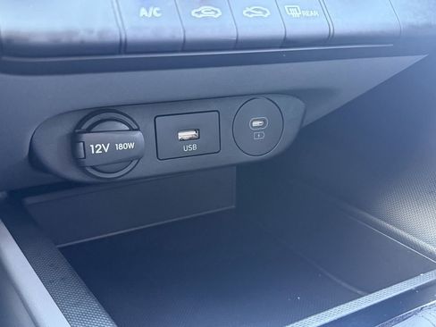 New 2026 Hyundai Elantra SE image 18