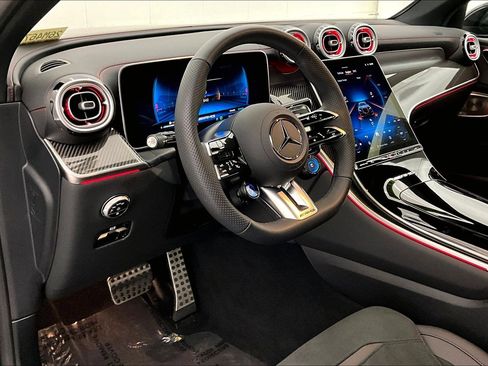 Used 2026 Mercedes-Benz GLC 43 AMG 4MATIC image 19