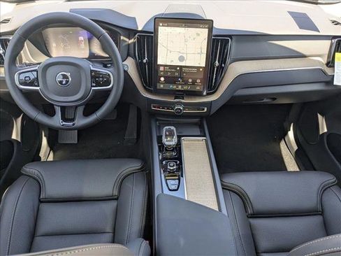 Certified 2026 Volvo XC60 B5 Ultra w/ Climate Package image 15