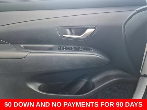 Used 2025 Hyundai Tucson SEL FWD image 11