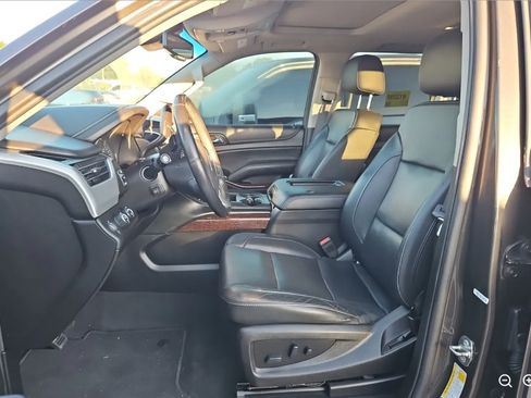 Used 2019 GMC Yukon SLT AWD/4WD image 8