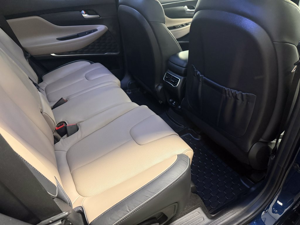 Certified 2023 Hyundai Santa Fe Limited AWD/4WD image 31