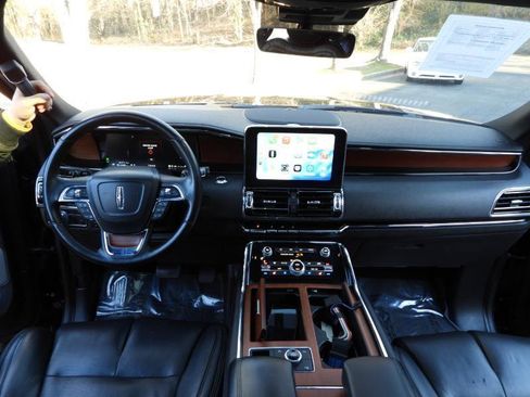 Used 2020 Lincoln Navigator Reserve w/ Equipment Group 208A Reserve image 42