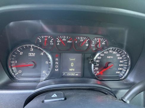 Used 2016 Chevrolet Silverado 1500 W/T RWD image 4
