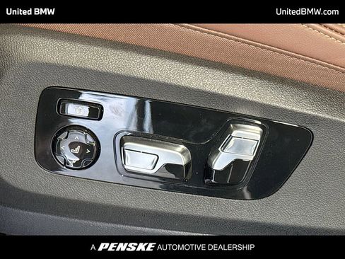 Used 2026 BMW X7 xDrive40i image 4