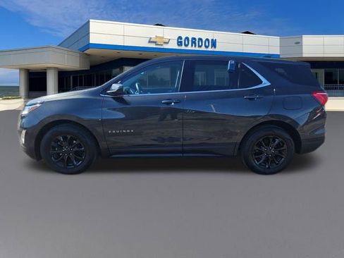 Used 2018 Chevrolet Equinox LT image 2