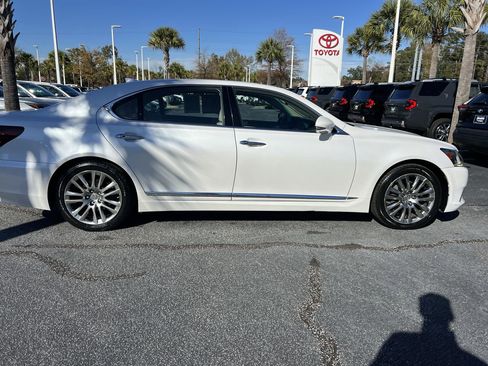 Used 2016 Lexus LS 460 L image 11
