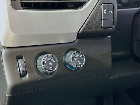 Used 2019 GMC Yukon SLE image 11