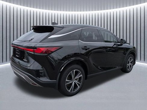 Used 2023 Lexus RX 350 Premium w/ Cold Area Package FWD image 5
