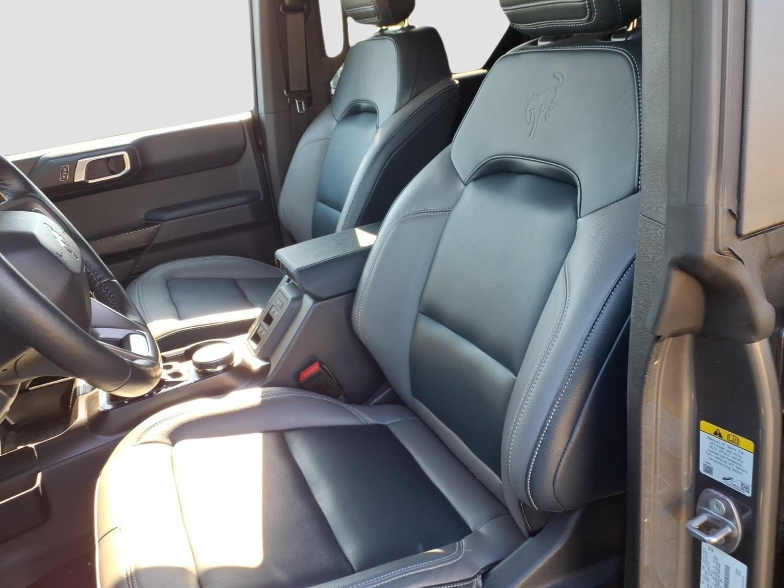 Used 2024 Ford Bronco Outer Banks AWD/4WD image 11