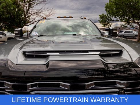 Used 2025 GMC Sierra 3500 Denali Ultimate AWD/4WD image 6