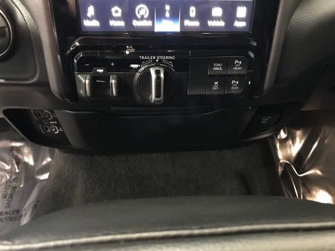 Used 2023 RAM 1500 Laramie image 22