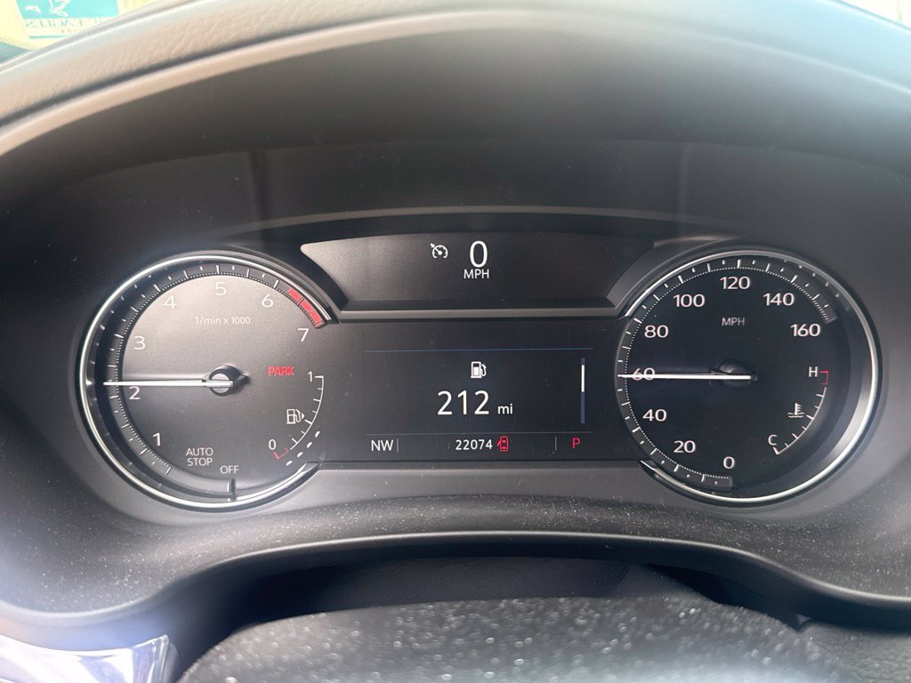 Used 2023 Cadillac XT4 Luxury FWD image 4