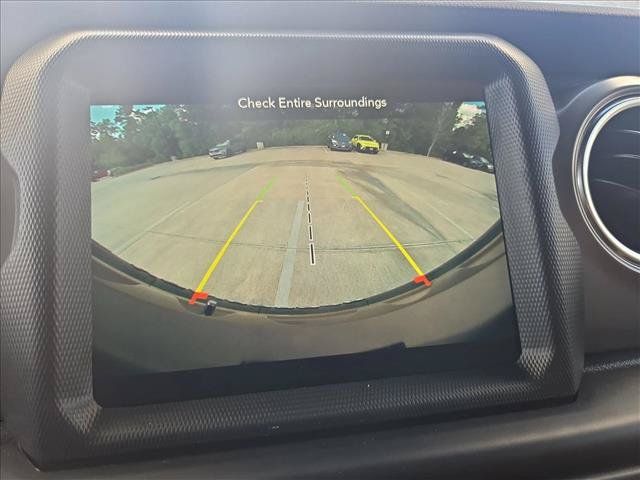 Used 2022 Jeep Wrangler Rubicon w/ LED Lighting Group AWD/4WD image 14