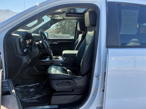 Used 2023 Chevrolet Silverado 1500 RST w/ Convenience Package II image 11