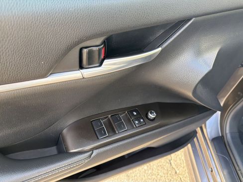 Used 2024 Toyota Camry XSE FWD image 14