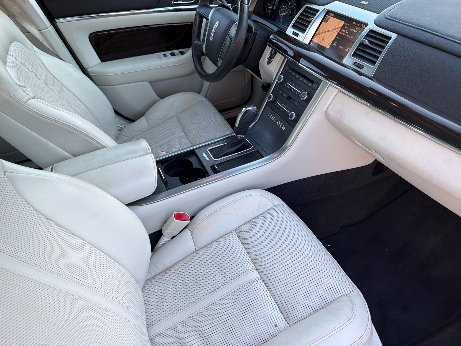 Used 2011 Lincoln MKS w/ 102A Rapid Spec Order Code FWD image 14