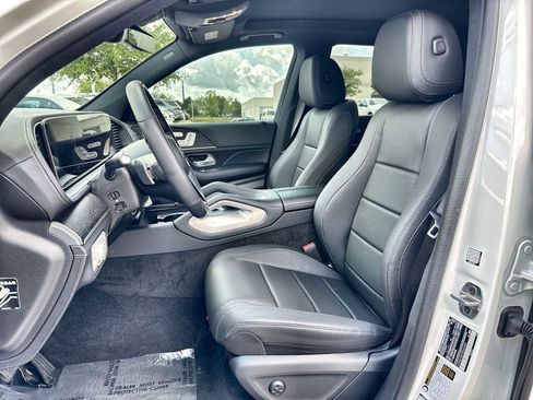 Certified 2026 Mercedes-Benz GLE 450 4MATIC image 3